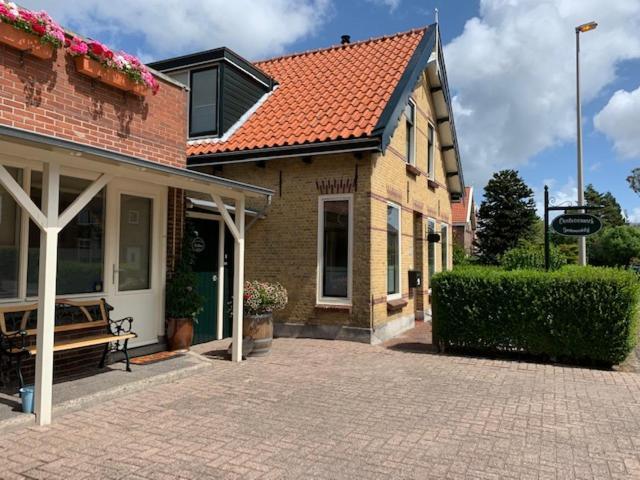 Oostvoornsch Gastenverblijf Oostvoorne Kültér fotó